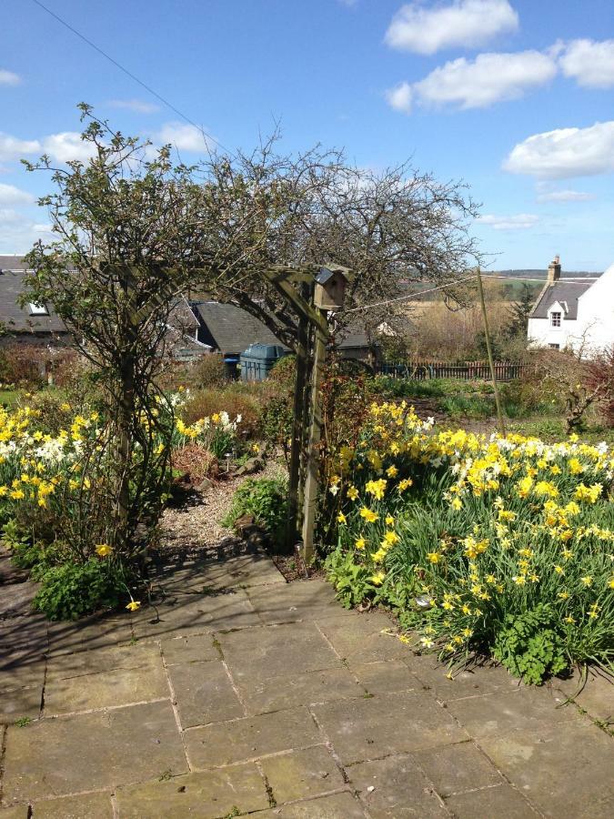 Valley View Cottage Morebattle Bagian luar foto